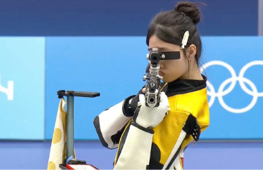 🥈银牌！女子10米气步枪：中国选手黄玉婷以251.8环获得银牌 追平赛事纪录